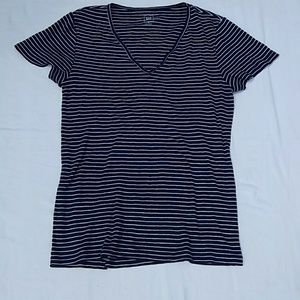 Gap navy stripped top size xl